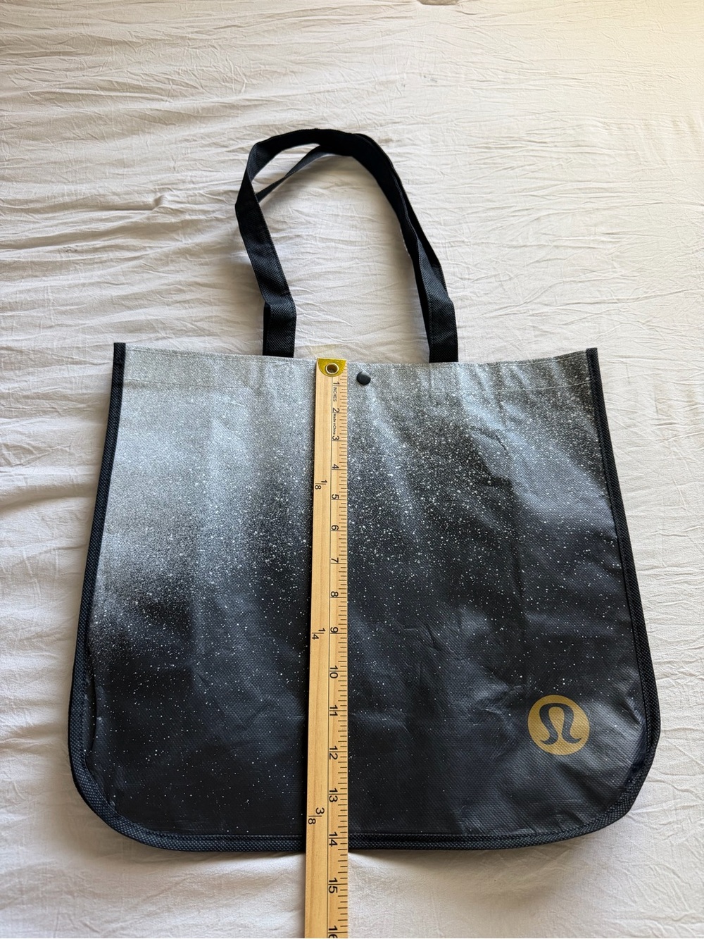 Lululemon Black & White Tote shopping bag - Picture 5 of 7